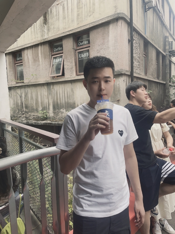 尚龙的第二张照片--铁岭上门女婿服务网